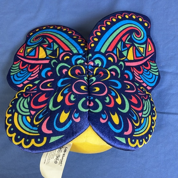 Girl Scouts Butterfly - Plushie, Bracelets, Water bottle, Lights, Zip Bag - Picture 3 of 11